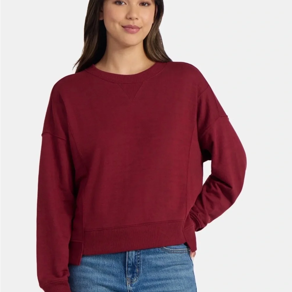 Time and Tru Women's Deep Red Crew Neck Sweater - Picture 1 of 9